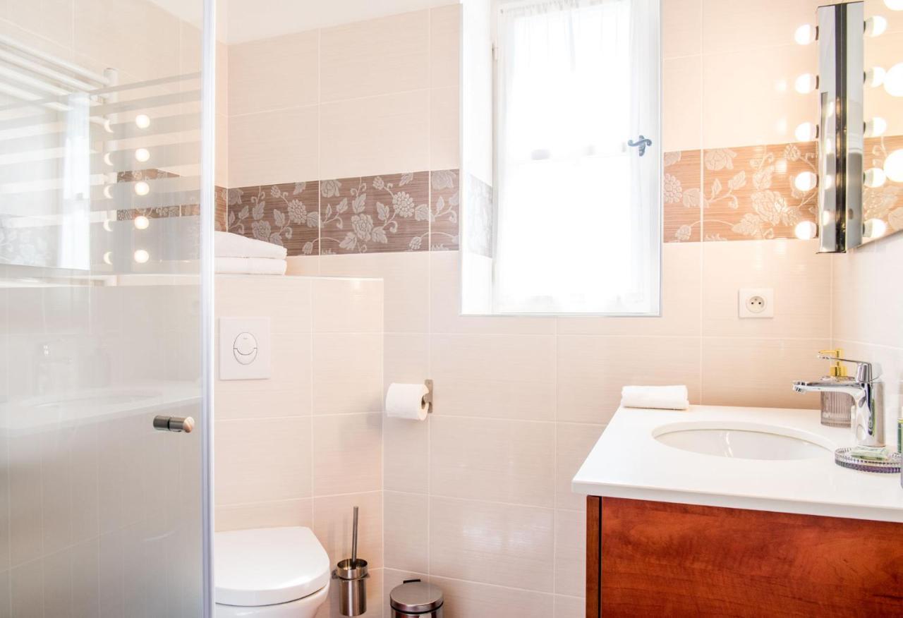 Le Vieux Logis Chambres D'Hotes La Farlede Ngoại thất bức ảnh